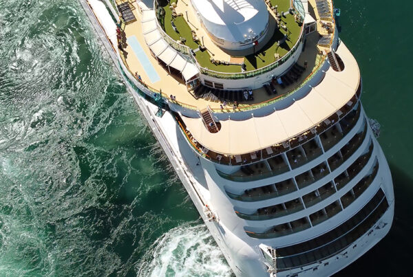 Conoce los factores sobre cuánto cuesta viajar en crucero