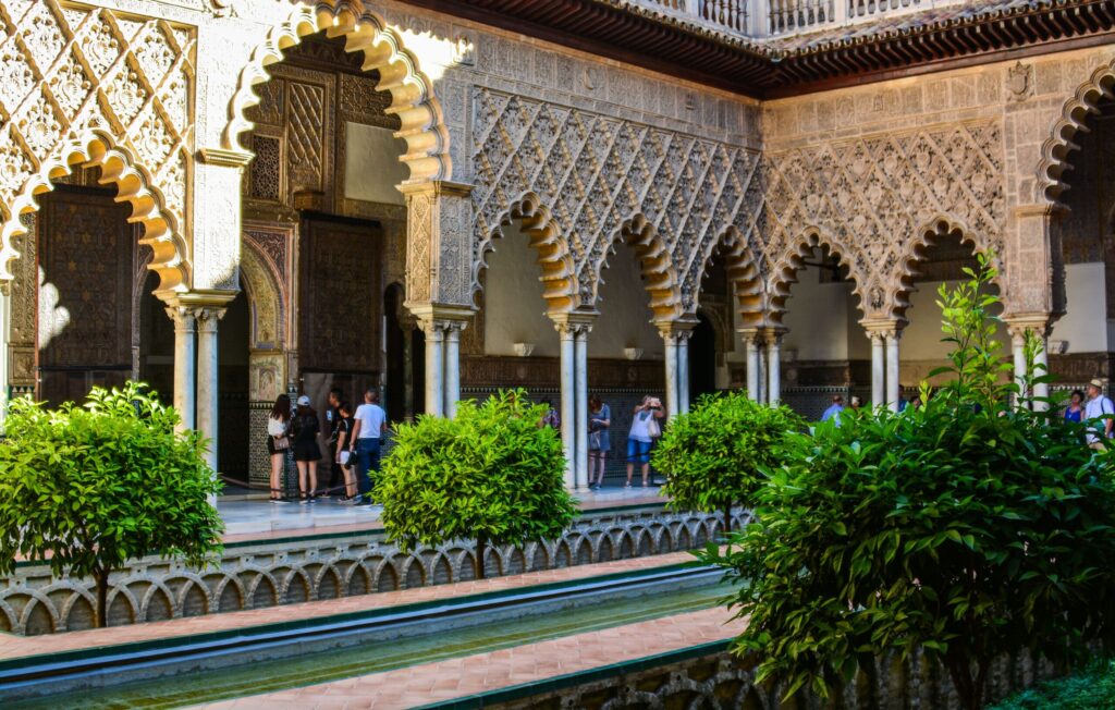 Alcazar de Sevilla, Turismo en España